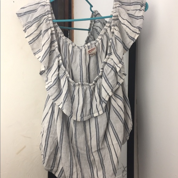 white and blue off the shoulder crop top or blouse - Picture 2 of 2